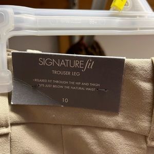 Ann Taylor Size 10 Tan Trousers Signature fit